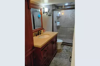 5470 Evergreen Avenue, Portage, IN 46368 - Photo 9