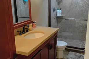 5470 Evergreen Ave, Portage, IN 46368 - Photo 9