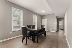 834 Willow Ct, Hammond, IN 46320 - Photo 7