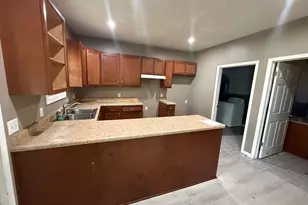 606 Main St, Michigan City, IN 46360 - Photo 5