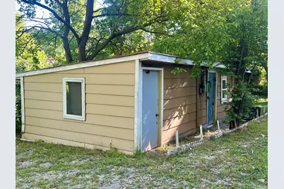 205 1/2 Nickle Plate Avenue, Valparaiso, IN 46383 - Photo 11