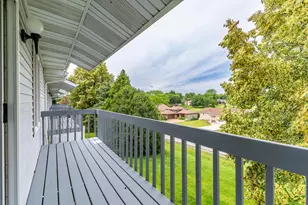 2564 Oakwood Dr, Crown Point, IN 46307 - Photo 23