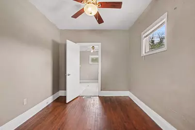 1137 W 25th Avenue, Gary, IN 46407 - Photo 9