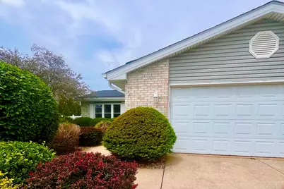 10622 Manor Drive, Saint John, IN 46373 - Photo 3