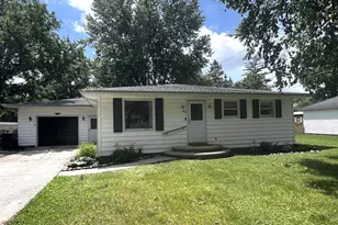 457 W Emmet Ave, Rensselaer, IN 47978 - Photo 1