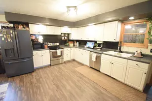 457 W Emmet Ave, Rensselaer, IN 47978 - Photo 7