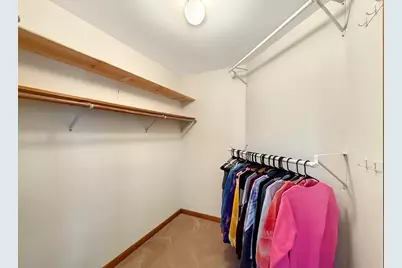490 W 75 S, Valparaiso, IN 46385 - Photo 15