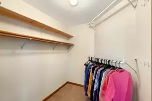490 W 75 S, Valparaiso, IN 46385 - Photo 15