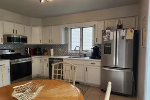 2648 41st Pl, Highland, IN 46322 - Photo 5