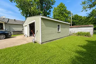 4803 Ohio St, Clayton, IN 46118 - Photo 3