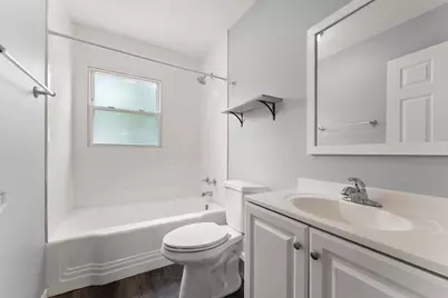 228 Oak Street, Crown Point, IN 46307 - Photo 9