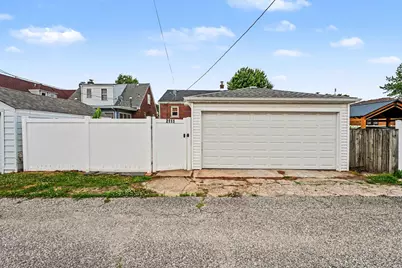 2111 Stanton Avenue, Whiting, IN 46394 - Photo 5