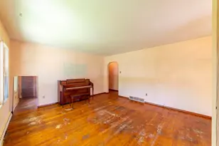8570 Mattson Dr, Saint John, IN 46373 - Photo 13