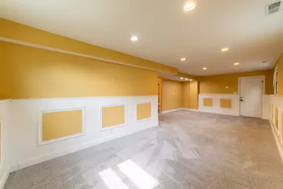 9619 Greenwood Avenue, Munster, IN 46321 - Photo 45