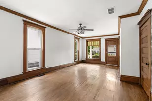 254 Park Ave, Valparaiso, IN 46383 - Photo 3