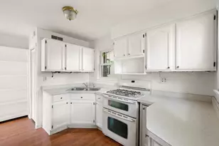 254 Park Ave, Valparaiso, IN 46383 - Photo 11