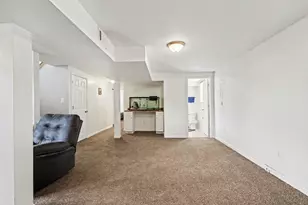 1033 S Decatur St, Hobart, IN 46342 - Photo 19