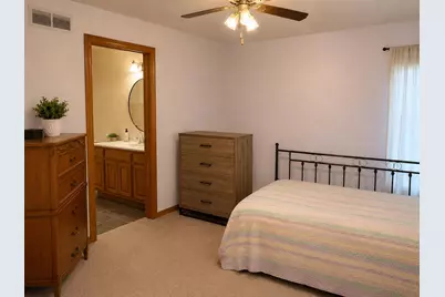 403 Sand Creek Drive N, Chesterton, IN 46304 - Photo 5