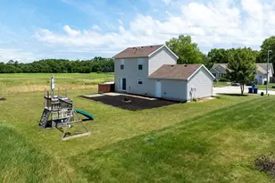 204 Walnut Crossing Dr, Walkerton, IN 46574 - Photo 37