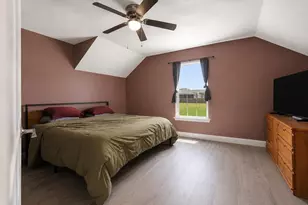204 Walnut Crossing Dr, Walkerton, IN 46574 - Photo 27