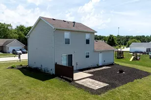 204 Walnut Crossing Dr, Walkerton, IN 46574 - Photo 35