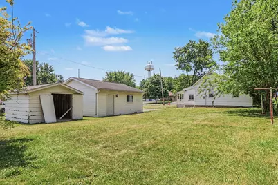 201 N Taylor Street, Hebron, IN 46341 - Photo 11