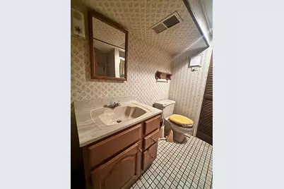 570 E Amsler Road, Rensselaer, IN 47978 - Photo 17
