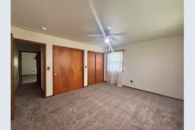 570 E Amsler Road, Rensselaer, IN 47978 - Photo 9