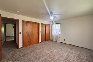 570 E Amsler Rd, Rensselaer, IN 47978 - Photo 9