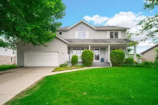 10031 Northcote Ct, Saint John, IN 46373 - Photo 1