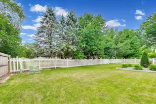 1916 Maplewood Ln, Munster, IN 46321 - Photo 53