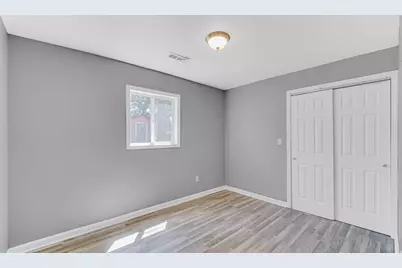 1977 W 47th Avenue, Gary, IN 46408 - Photo 9