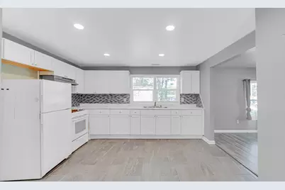 1977 W 47th Avenue, Gary, IN 46408 - Photo 3