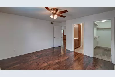 902 Institute Street, Valparaiso, IN 46383 - Photo 17