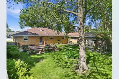 613 E Ash Place, Griffith, IN 46319 - Photo 15
