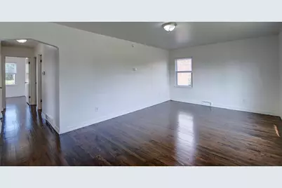 1450 W 35th Avenue, Gary, IN 46408 - Photo 7