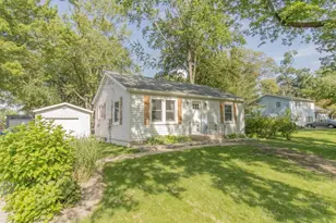 211 Woodland Dr, Lowell, IN 46356 - Photo 1