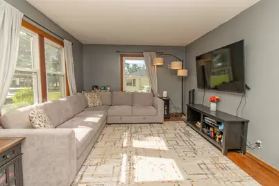 211 Woodland Drive, Lowell, IN 46356 - Photo 5