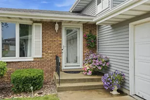 12042 W 103rd Ct, Saint John, IN 46373 - Photo 3