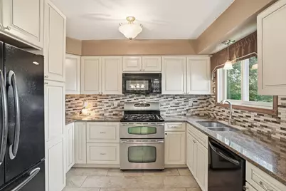 12042 W 103rd Court, Saint John, IN 46373 - Photo 9