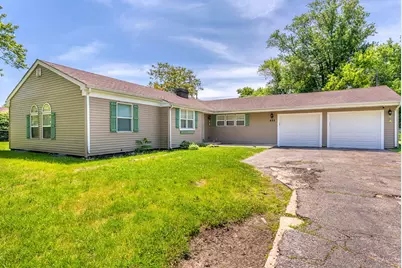 605 E 53rd Avenue, Merrillville, IN 46410 - Photo 3