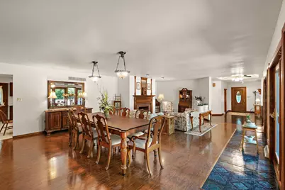 130 Woodland Hickory Court, Valparaiso, IN 46385 - Photo 7
