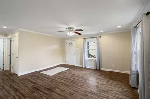 611 W North St, Crown Point, IN 46307 - Photo 5