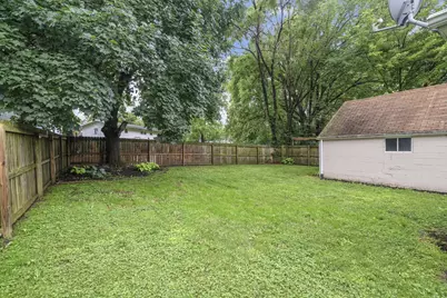 611 W North Street, Crown Point, IN 46307 - Photo 13