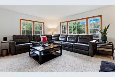 3545 Jewett Avenue, Highland, IN 46322 - Photo 5