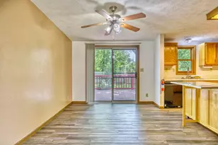 7107 Lindberg Ave, Hammond, IN 46323 - Photo 5