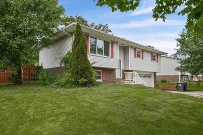 6650 Monument Avenue, Portage, IN 46368 - Photo 1