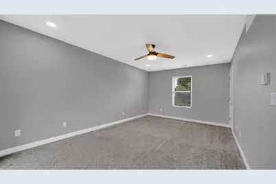 236 Kimrich Circle N, Valparaiso, IN 46385 - Photo 15