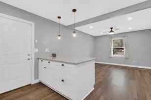236 Kimrich Cir N, Valparaiso, IN 46385 - Photo 11