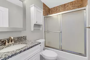 236 Kimrich Cir N, Valparaiso, IN 46385 - Photo 13
